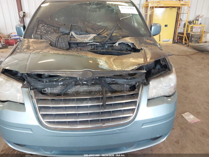AtlanticExpress - Chrysler Town & Country