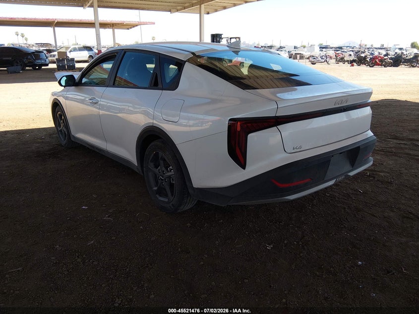Vin: 3kpft4de8te268336, lot: 46019692, kia k4 lxs 20263