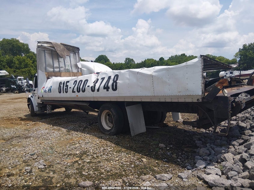 2006 FREIGHTLINER M2 auction photo 4