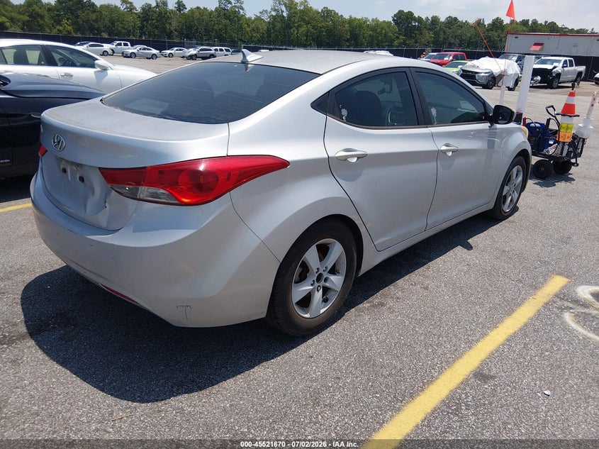 AtlanticExpress - Hyundai Elantra