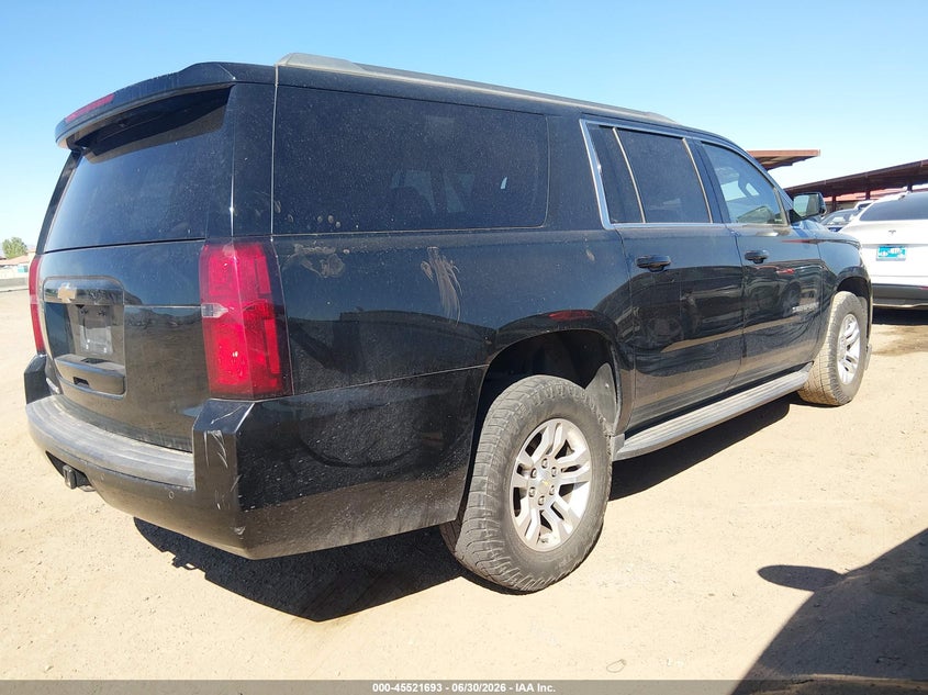 2017 CHEVROLET SUBURBAN auction photo 4