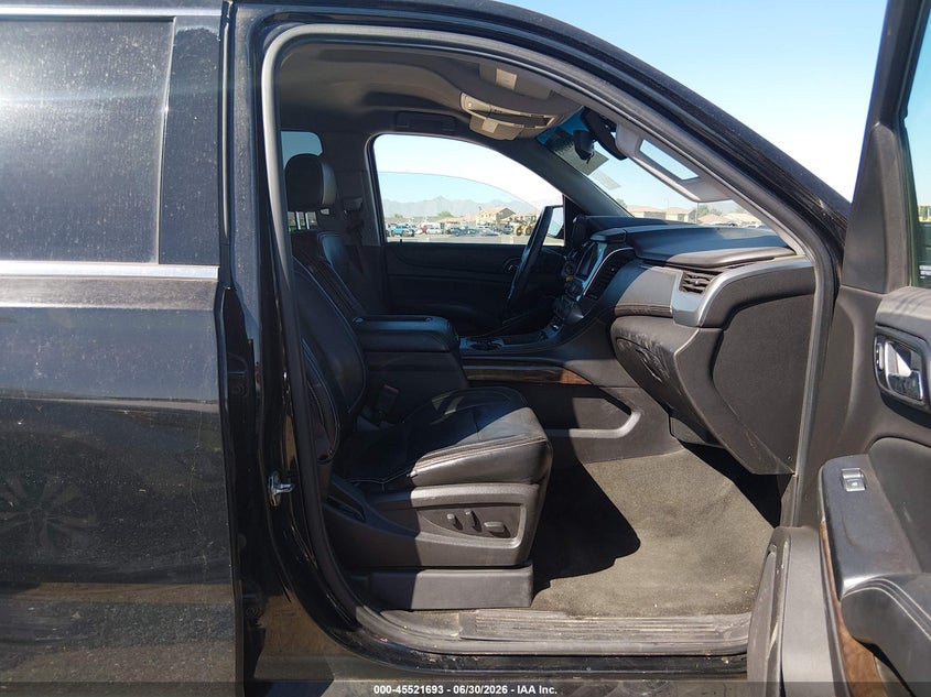 2017 CHEVROLET SUBURBAN auction photo 5
