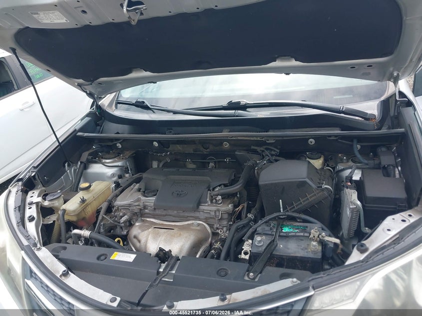 2015 TOYOTA RAV4 auction photo 6
