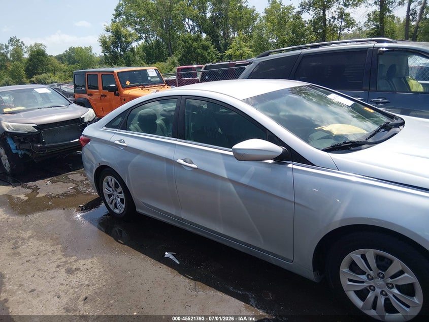 2013 Hyundai Sonata Gls VIN: 5NPEB4AC3DH572608 Lot: 45521793