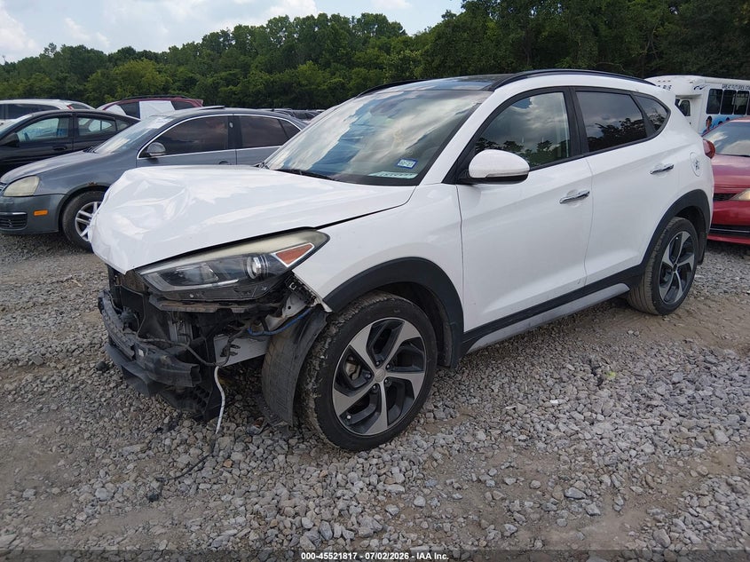 2017 HYUNDAI TUCSON auction photo 2