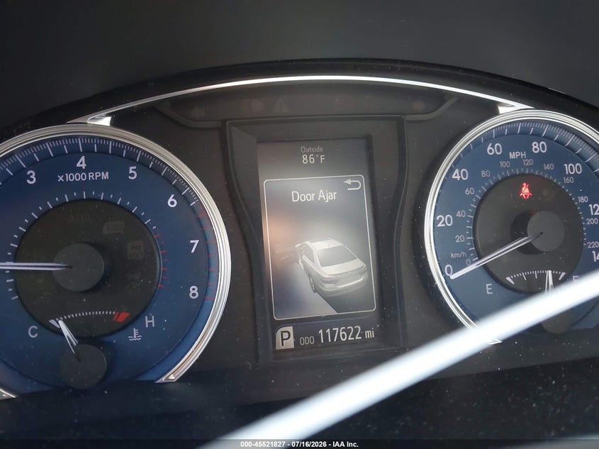 2016 TOYOTA CAMRY auction photo 7