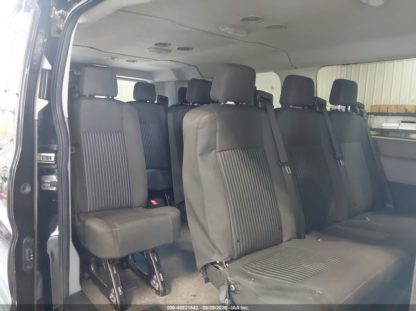AtlanticExpress - Ford Transit-350