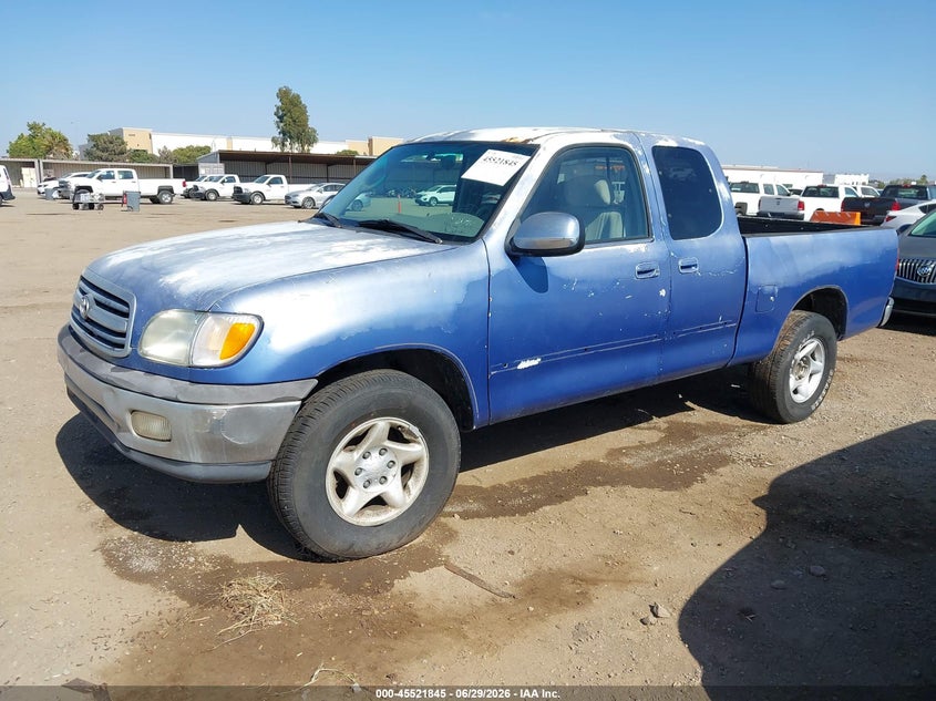 2000 Toyota Tundra Sr5 V8 5TBRT3410YS103665 photo 1