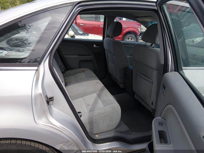 2005 FORD FIVE HUNDRED auction photo 8