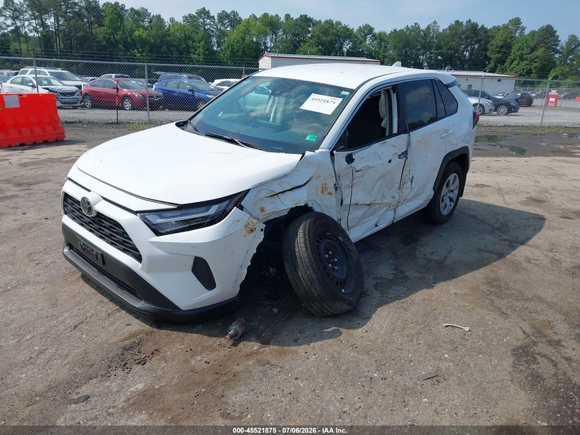 2025 Toyota RAV 4, Лівий бік, IAAI, VIN 2T3G1RFV0SW609249 — фото 2