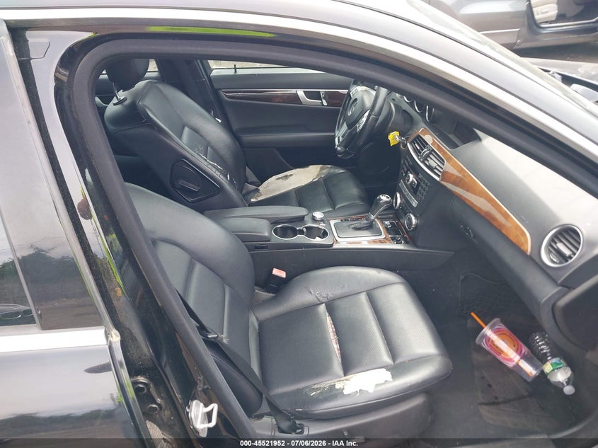 2012 MERCEDES-BENZ C 300 auction photo 5