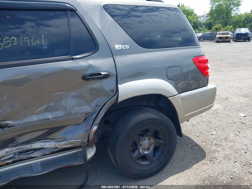 2004 TOYOTA SEQUOIA auction photo 6
