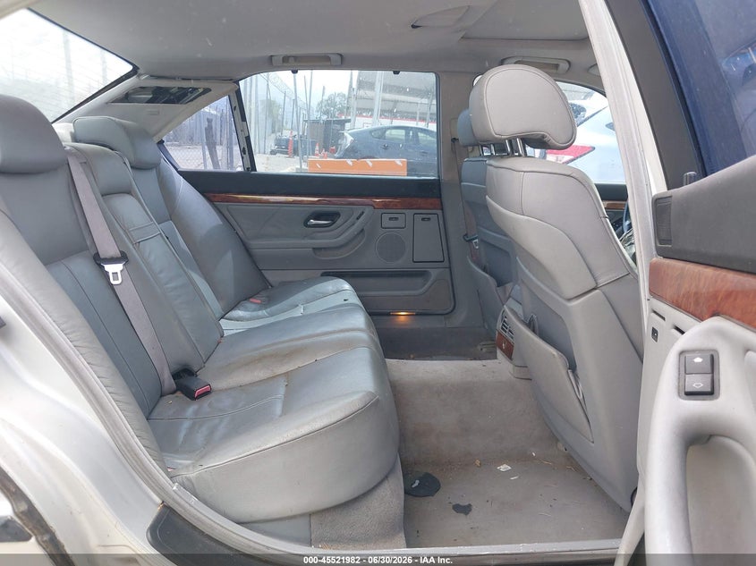 AtlanticExpress - BMW 7 Series