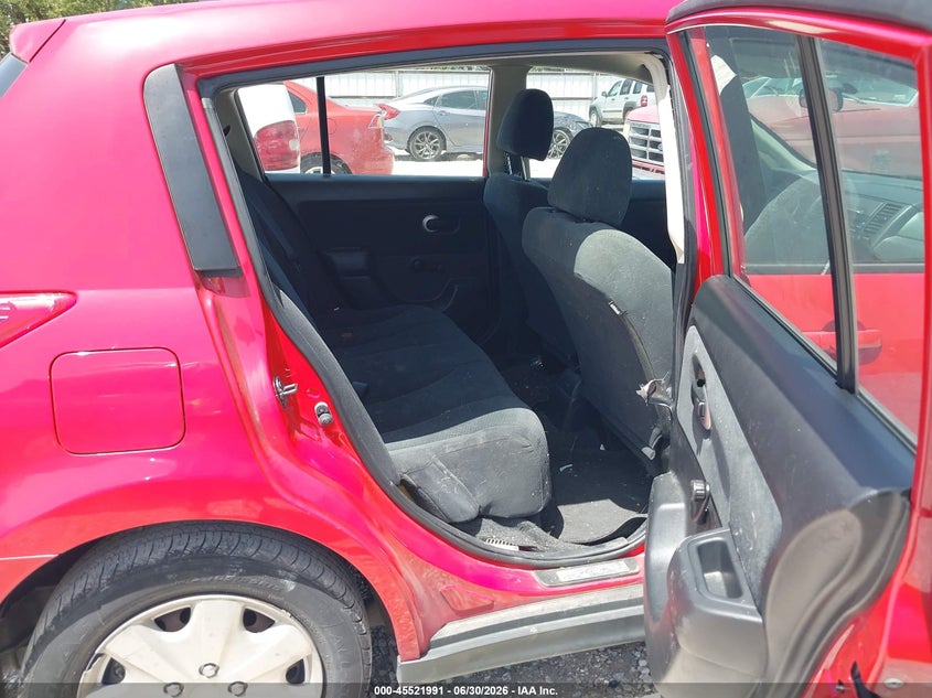 2011 NISSAN VERSA auction photo 8