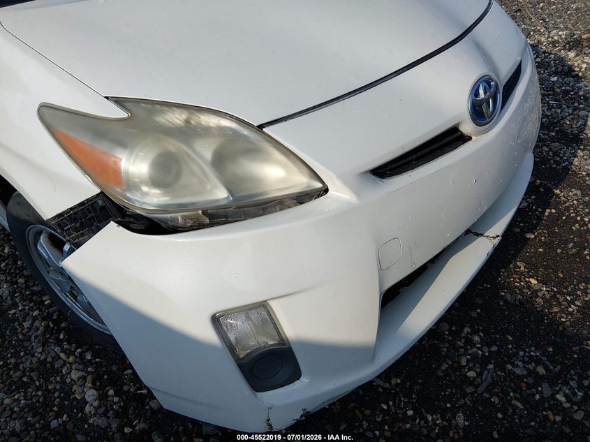 2011 TOYOTA PRIUS auction photo 6