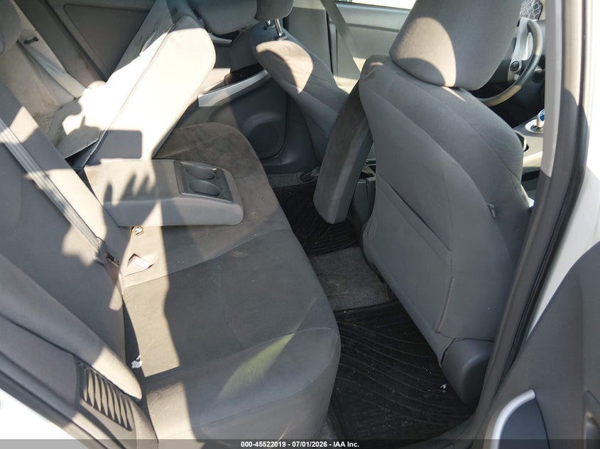 2011 TOYOTA PRIUS auction photo 8