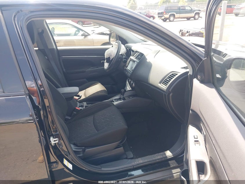 2023 MITSUBISHI OUTLANDER SPORT auction photo 5