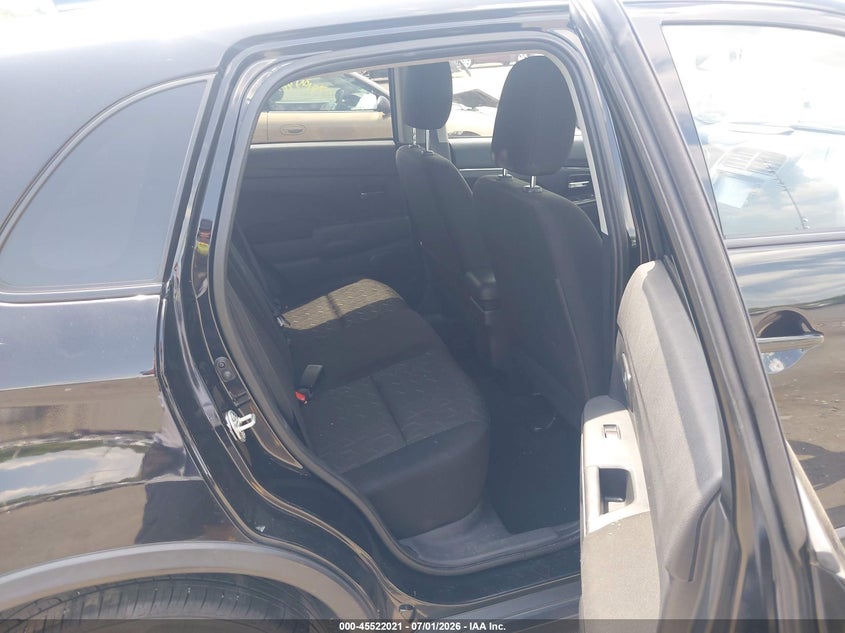 2023 MITSUBISHI OUTLANDER SPORT auction photo 8