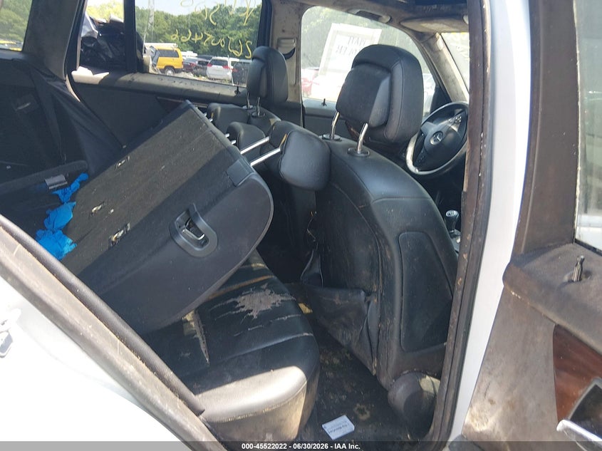 2011 MERCEDES-BENZ GLK 350 auction photo 8