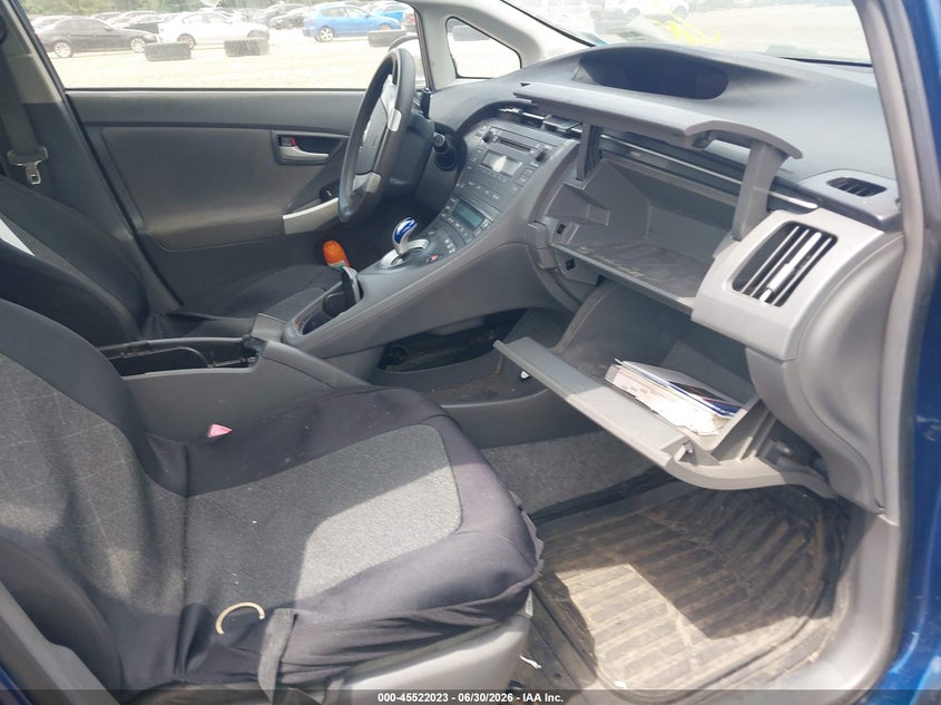 2010 TOYOTA PRIUS auction photo 5