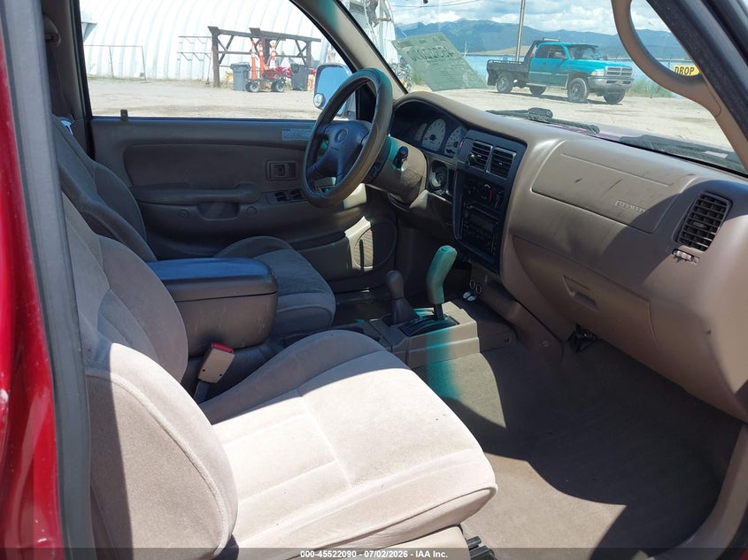 2001 TOYOTA TACOMA auction photo 5
