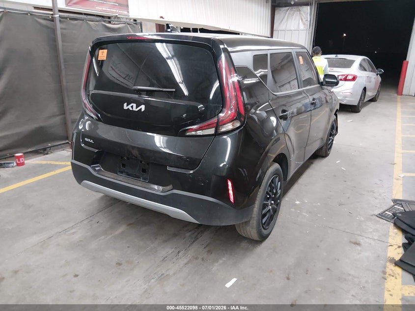 2025 KIA SOUL auction photo 4