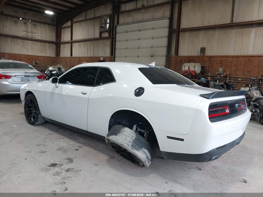 2016 DODGE CHALLENGER auction photo 3