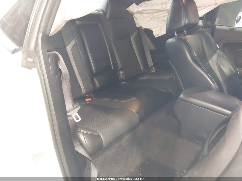 2016 DODGE CHALLENGER auction photo 8