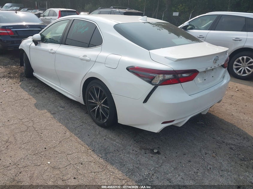 2021 TOYOTA CAMRY auction photo 3