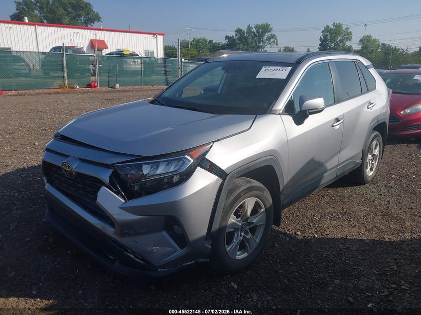 2020 TOYOTA RAV4 auction photo 2