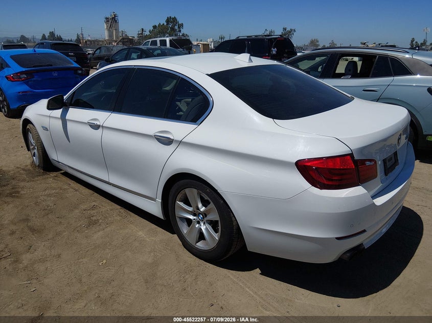 Vin: wbaxg5c56dd233083, lot: 46020473, bmw 528i 20133