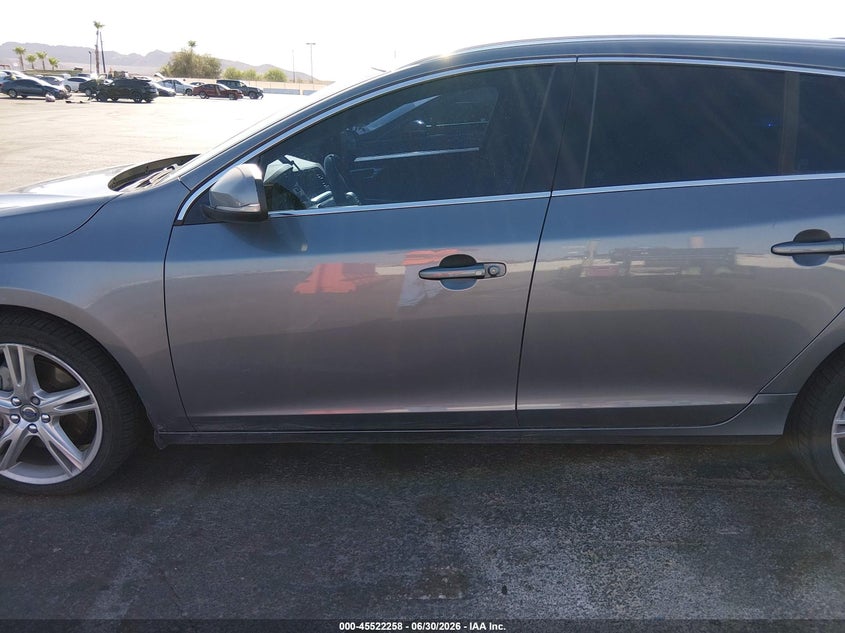 2016 Volvo V60 T5 Premier VIN: YV1612SK7G1310226 Lot: 45522258