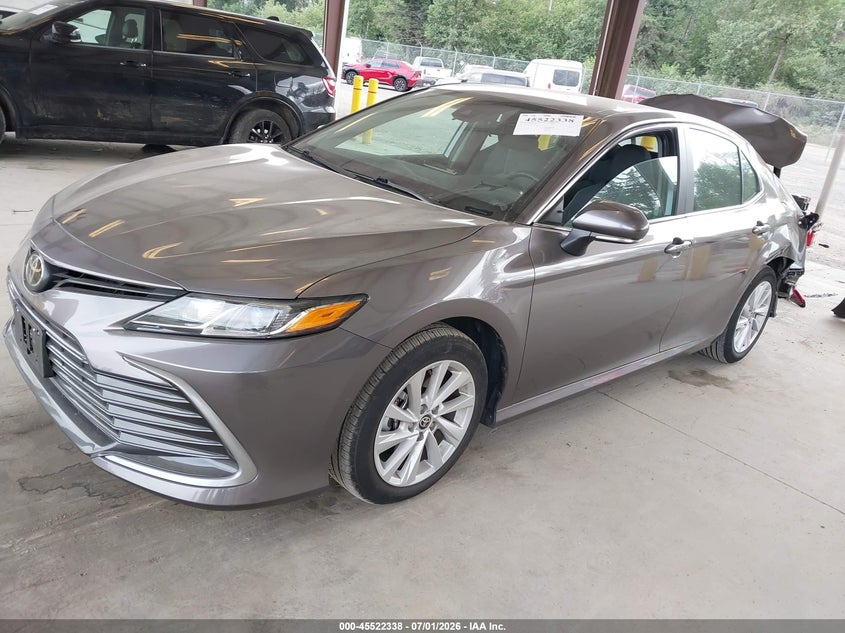 2022 TOYOTA CAMRY auction photo 2