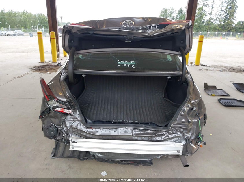 2022 TOYOTA CAMRY auction photo 6