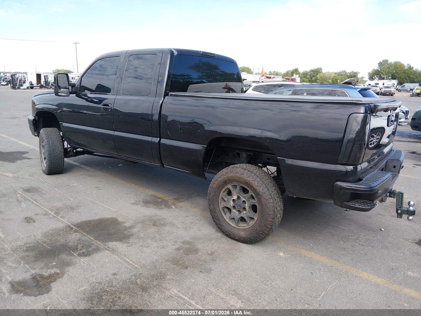 2003 CHEVROLET SILVERADO 1500 auction photo 3