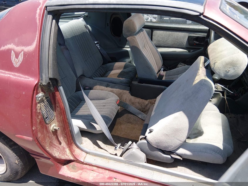 1990 PONTIAC FIREBIRD auction photo 8