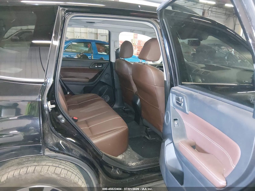 2017 SUBARU FORESTER auction photo 8