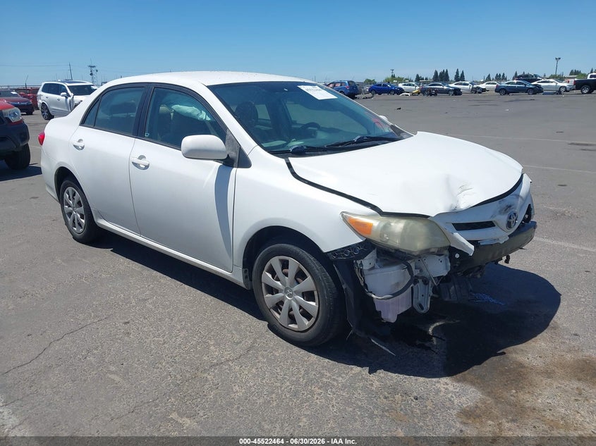 2011 TOYOTA COROLLA LE