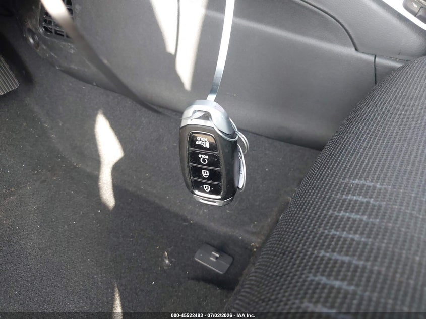 2025 Hyundai Venue Limited VIN: KMHRC8A38SU384879 Lot: 45522483