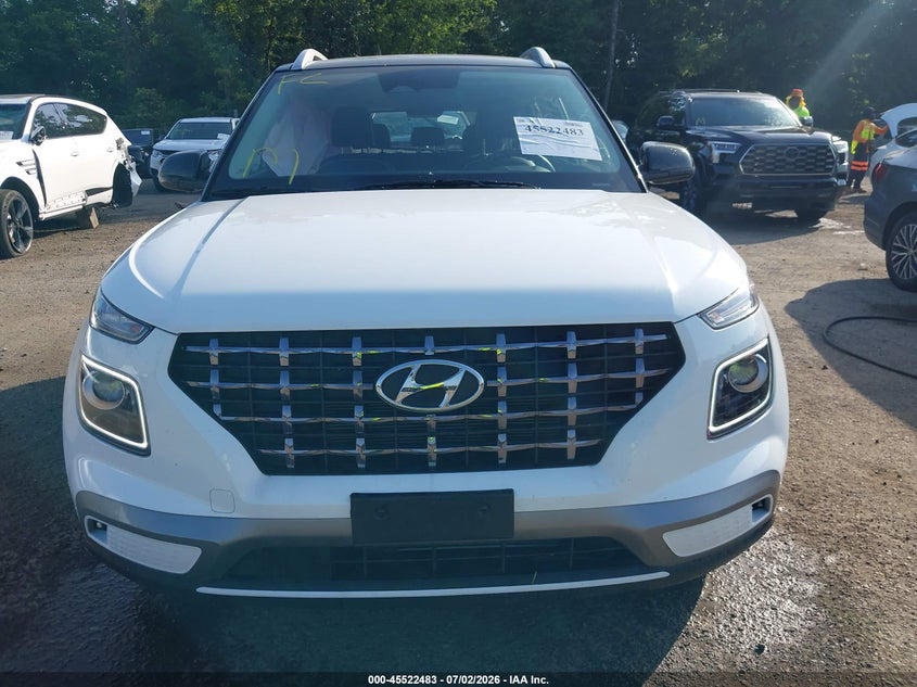 2025 Hyundai Venue Limited VIN: KMHRC8A38SU384879 Lot: 45522483