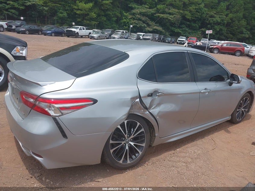 2018 TOYOTA CAMRY auction photo 6