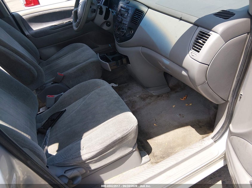 2001 MAZDA MPV auction photo 5
