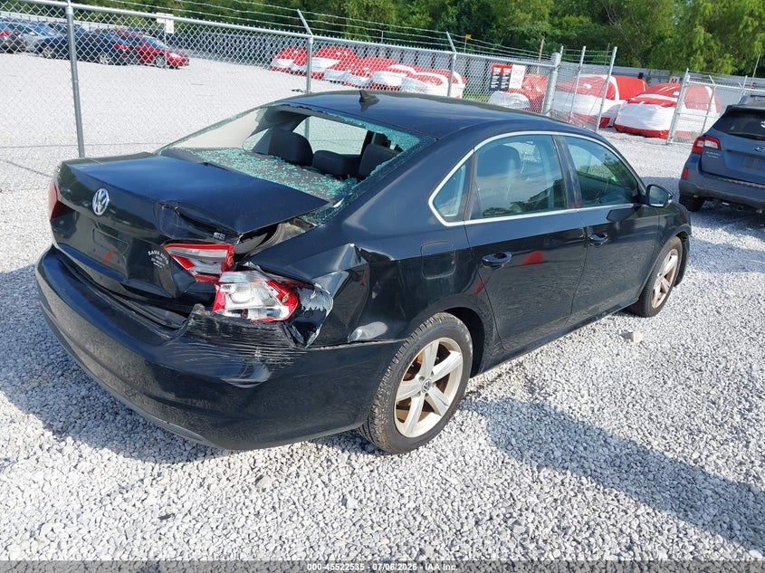 2013 VOLKSWAGEN PASSAT auction photo 4