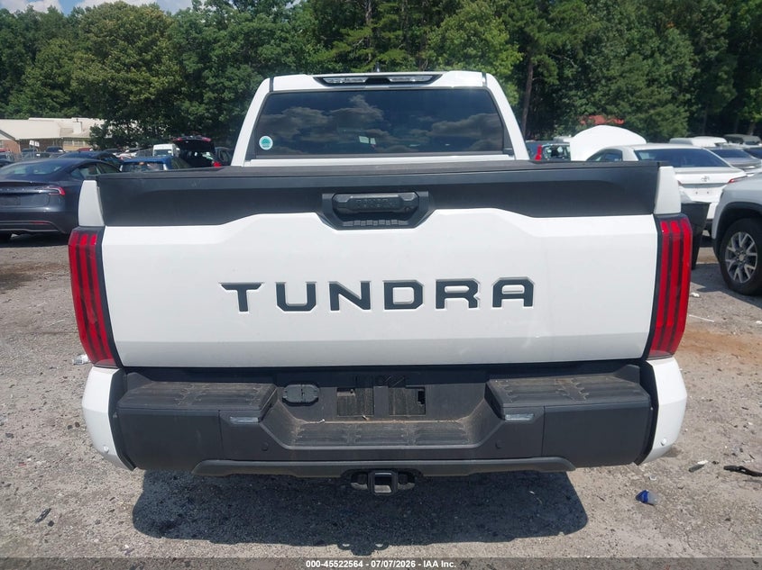 TOYOTA TUNDRA - zdjęcie 16