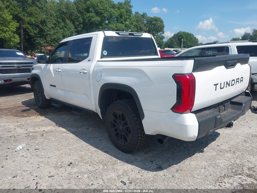 TOYOTA TUNDRA - zdjęcie 3