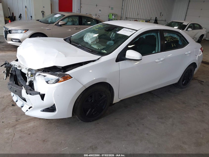 2019 TOYOTA COROLLA auction photo 2