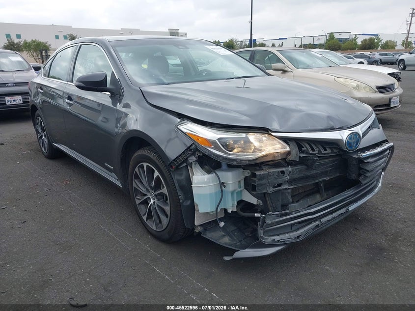2018 TOYOTA AVALON HYBRID auction photo 1