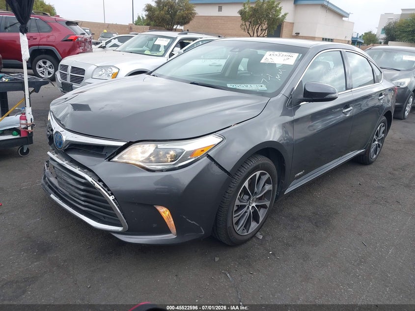 2018 TOYOTA AVALON HYBRID auction photo 2
