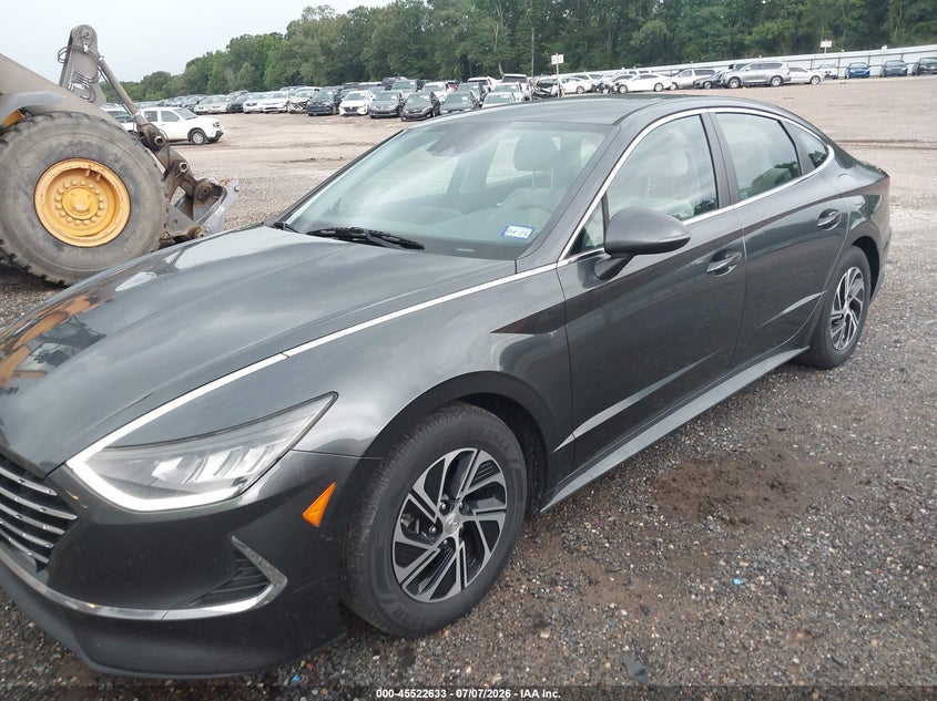 2021 HYUNDAI SONATA auction photo 2
