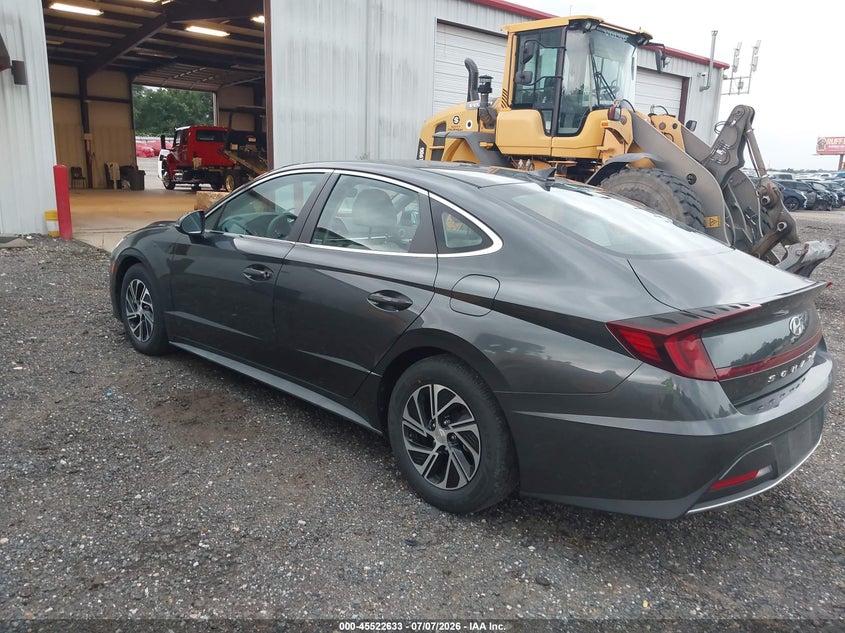 2021 HYUNDAI SONATA auction photo 3